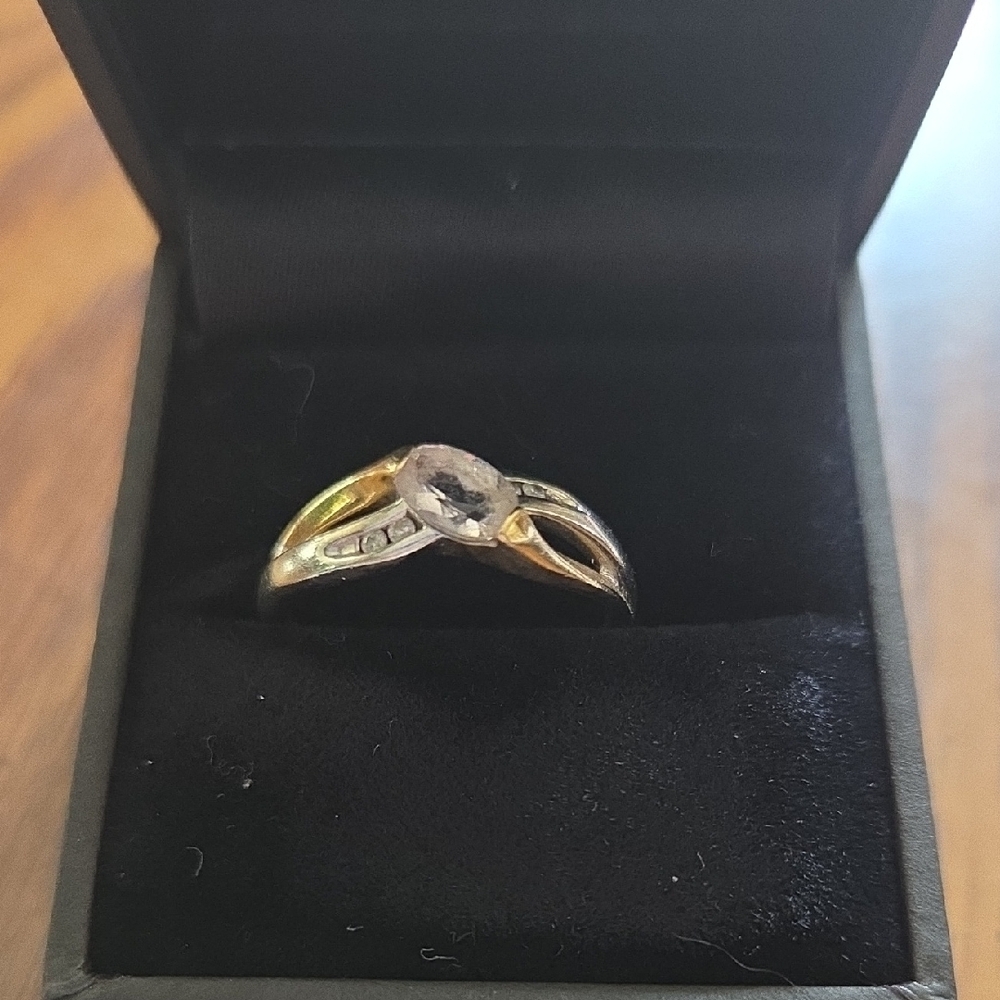 14K Two-Tone Gold Morganite and Diamond Ring - Picture 3 of 4